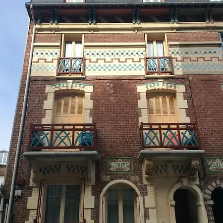 Treize Quartier Balneaire 메르레뱅