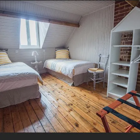 Treize Quartier Balneaire 메르레뱅